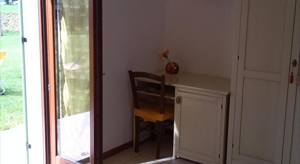 Agriturismo Ai Ciliegi Бардолино Номер фото
