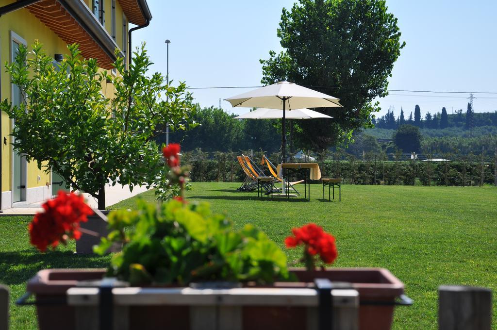 Agriturismo Ai Ciliegi Бардолино Экстерьер фото